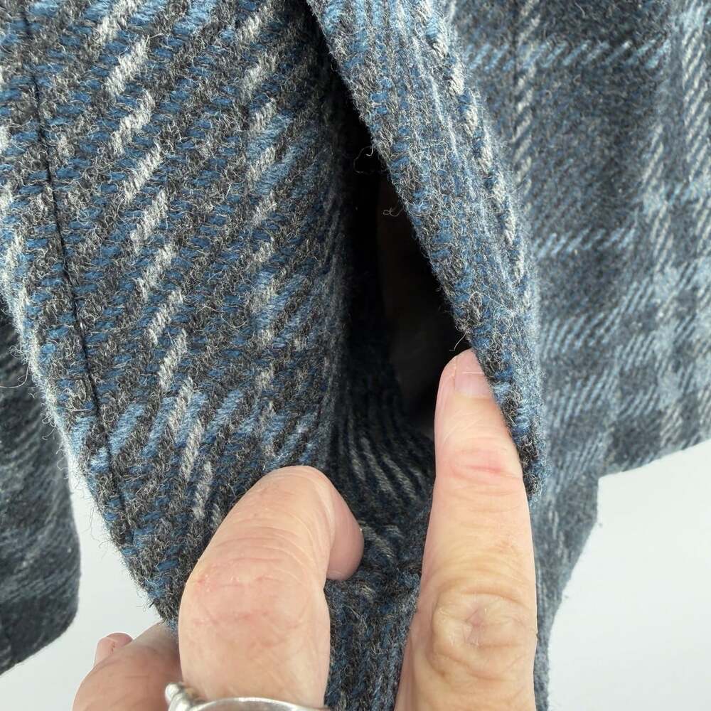 Talbots Wool Blend Blue Plaid Coat Women's Size 6 Business Workwear - Picture 5 of 12